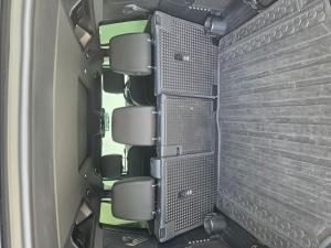 Land Rover Defender 110 D300 X-Dynamic SE - Image 20