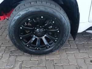 Toyota Land Cruiser 79 2.8GD-6 double cab - Image 19