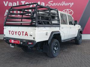Toyota Land Cruiser 79 2.8GD-6 double cab - Image 4