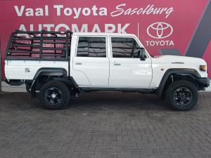 Toyota Land Cruiser 79 2.8GD-6 double cab - Image 7