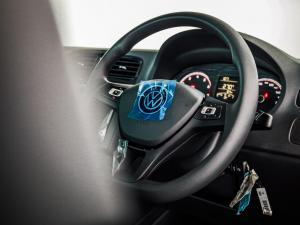 Volkswagen Polo Vivo hatch 1.4 - Image 11