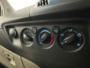 Ford Tourneo Custom LTD 2.2TDCi SWB - Image 16