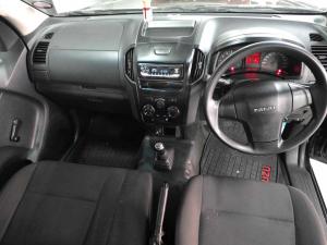 Isuzu D-MAX 250C Fleetside S/C - Image 10
