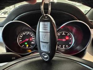 Mercedes-Benz X250d 4X4 Power - Image 15