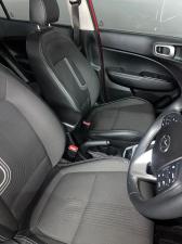 Hyundai Venue 1.0T Fluid auto - Image 12