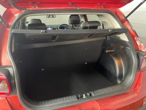 Hyundai Venue 1.0T Fluid auto - Image 9