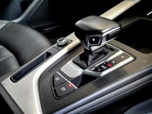Audi A4 35TDI Advanced - Image 10