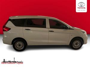 Toyota Rumion 1.5 S - Image 5