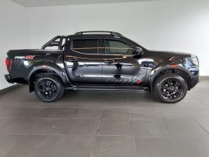 Nissan Navara 2.5DDTi double cab Pro-4X 4x4 - Image 8