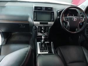 Toyota Land Cruiser Prado 2.8GD VX-L - Image 10