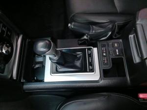 Toyota Land Cruiser Prado 2.8GD VX-L - Image 17