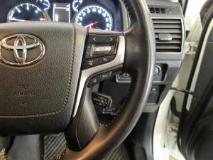 Toyota Land Cruiser Prado 2.8GD VX-L - Image 17