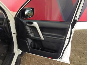 Toyota Land Cruiser Prado 2.8GD VX-L - Image 18