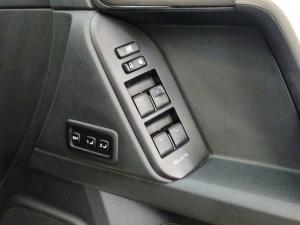 Toyota Land Cruiser Prado 2.8GD VX-L - Image 23