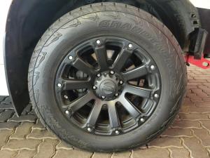 Toyota Land Cruiser Prado 2.8GD VX-L - Image 9