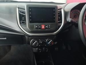 Toyota Vitz 1.0 XR manual - Image 13