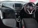 Toyota Vitz 1.0 XR manual - Thumbnail 8