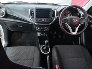 Toyota Vitz 1.0 XR manual - Image 8