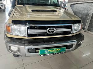 Toyota Land Cruiser 79 4.5D-4D V8 double cab LX - Image 2