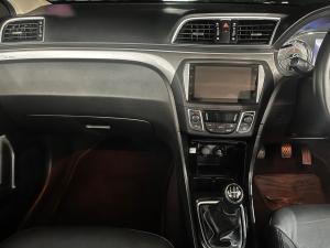Suzuki Ciaz 1.5 GLX manual - Image 5
