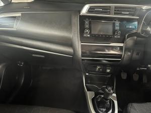 Honda WR-V 1.2 Comfort - Image 10