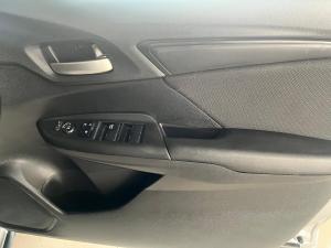 Honda WR-V 1.2 Comfort - Image 5