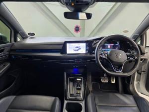 Volkswagen Golf R - Image 11