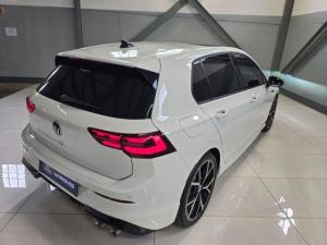 Volkswagen Golf R - Image 8