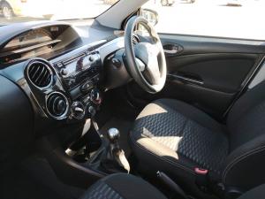 Toyota Etios Cross 1.5 Xs - Image 7