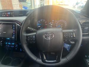 Toyota Hilux 2.8GD-6 48V double cab Legend - Image 8