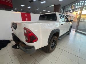 Toyota Hilux 2.8GD-6 48V double cab Legend - Image 2