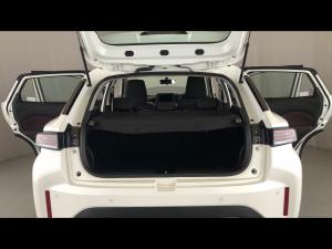 Toyota Starlet Cross 1.5 XS auto - Image 18