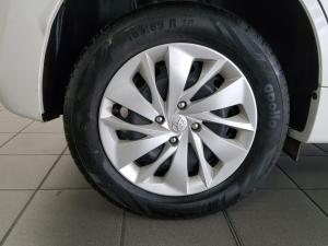 Toyota Starlet 1.5 Xi - Image 9