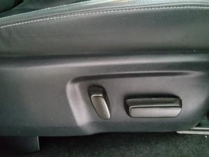 Toyota Hilux 2.8GD-6 double cab 4x4 Legend auto - Image 9