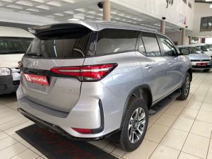 Toyota Fortuner 2.4GD-6 4X4 automatic - Image 2