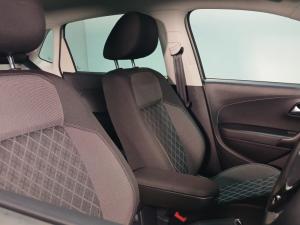 Volkswagen Polo Vivo 1.6 Style - Image 8