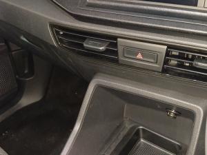 Volkswagen Caddy Maxi Kombi 2.0 TDi - Image 10