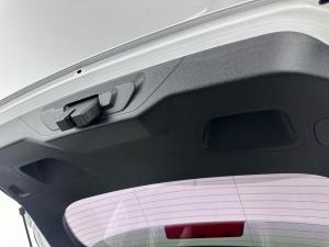Ford Fiesta 1.0 Ecoboost Titanium automatic 5-Door - Image 16