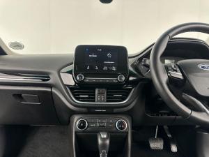 Ford Fiesta 1.0 Ecoboost Titanium automatic 5-Door - Image 17