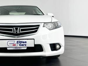Honda Accord 2.0i - Image 4