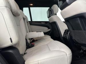 Mercedes-Benz GLS 350d - Image 18