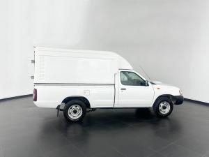 Nissan Hardbody NP300 2.5 TDi LWBS/C - Image 5