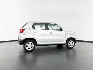 Suzuki S-PRESSO 1.0 GL+ - Image 4