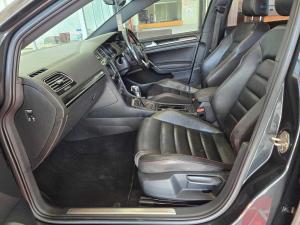 Volkswagen Golf VII GTi 2.0 TSI DSG - Image 11