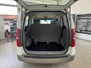 Hyundai H-1 2.5 Crdi A/T/ 2.5 Elite automatic - Image 5
