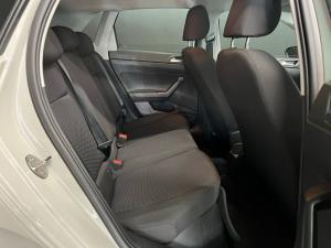 Volkswagen Polo hatch 1.0TSI - Image 11