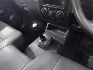 Isuzu KB 250D-Teq double cab LE KB72 - Image 10