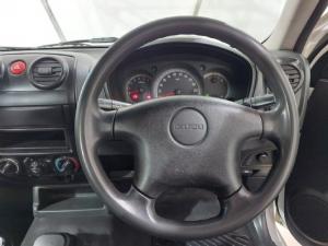 Isuzu KB 250D-Teq double cab LE KB72 - Image 11