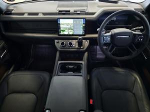 Land Rover Defender 90 V8 - Image 11