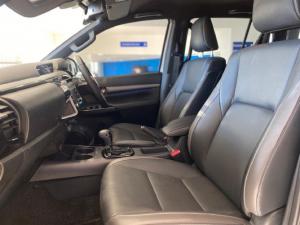 Toyota Hilux 2.8GD-6 double cab 4x4 Legend auto - Image 10